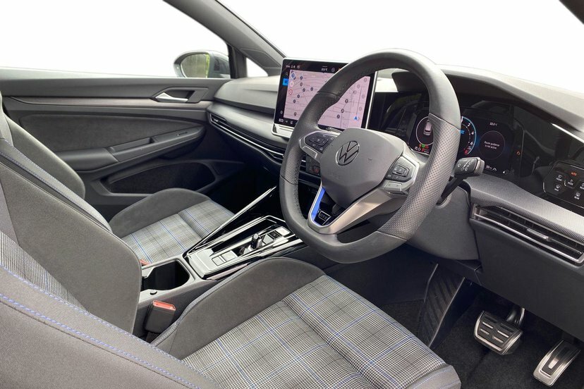 Volkswagen e-Golf 1.5 Tsi Ehybrid 19.7Kwh Gte Hatchback P Grey #6