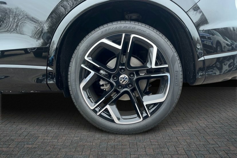 Volkswagen Tiguan 2.0 Tdi R-line Suv Dsg 150 Ps Comfort GD75SNZ Black #5