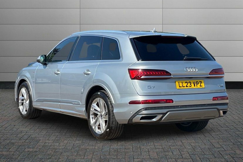 Audi Q7 3.0 Tdi V6 50 Black Edition Suv Tiptron LL23VPZ Silver #5
