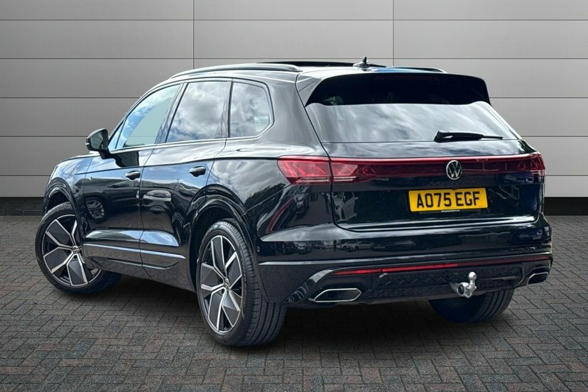 Volkswagen Touareg 3.0 Tdi V6 Black Edition Suv Tiptronic AO75EGF Black #3