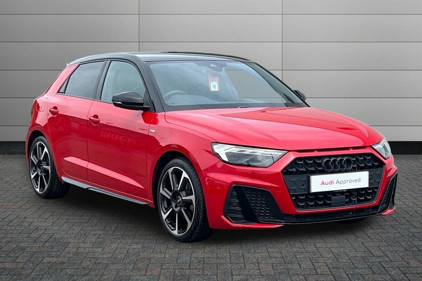 Audi A1 1.0 Tfsi 30 Black Edition Sportback S T VO73YTV Red