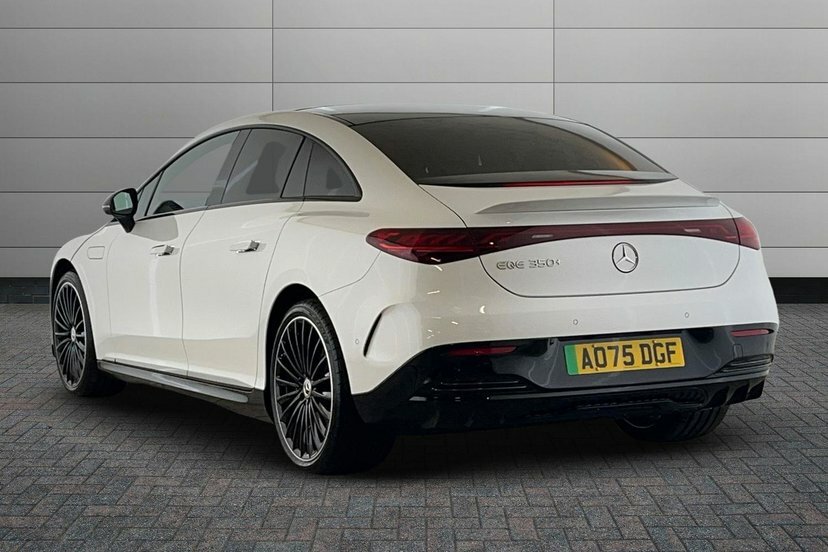 Mercedes-Benz EQE Eqe 350 Amg Line Night Edition Premium Plus Saloo AO75DGF White #2