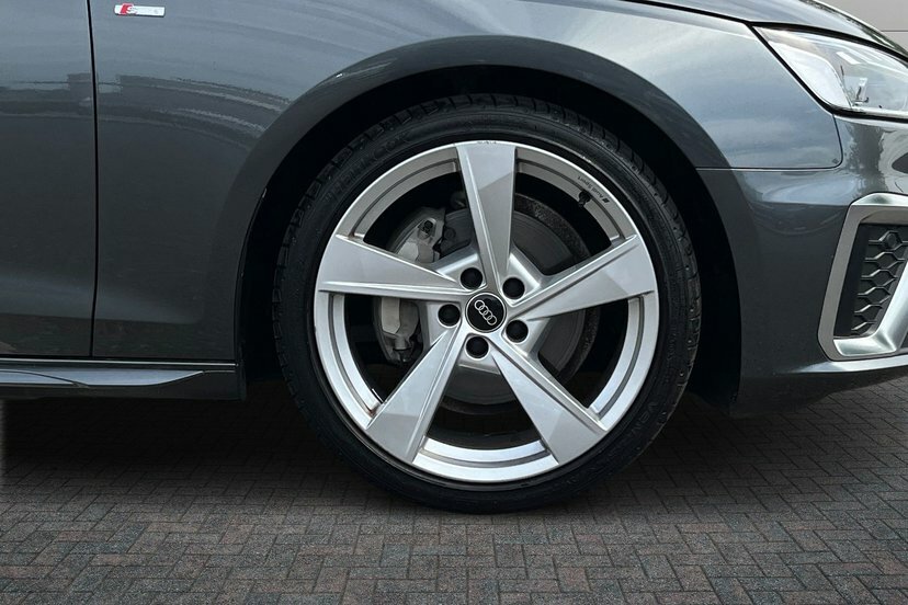 Audi A4 Avant 2.0 Tfsi 40 S Line Estate S Tronic 204 RF73DYW Grey #5