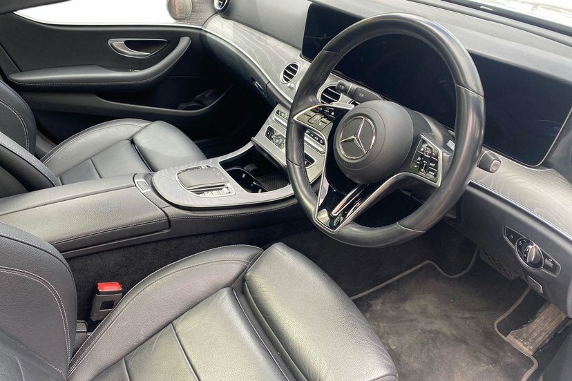 Mercedes-Benz E Class 2.9 E400d Amg Line Night Edition Premium Plus Sa BU22KZZ Silver #5