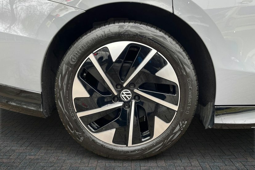 Volkswagen ID.7 Pro S 86Kwh Match Plus Fastback AK75VUO Grey #5
