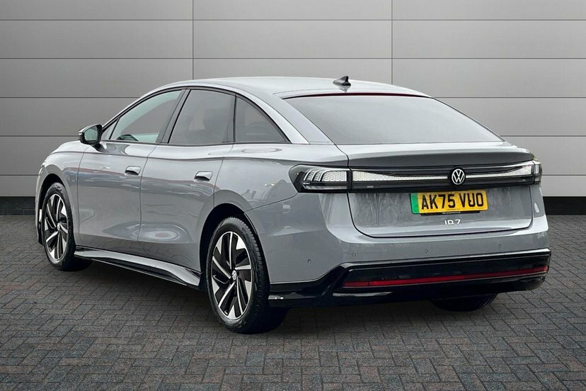 Volkswagen ID.7 Pro S 86Kwh Match Plus Fastback AK75VUO Grey #3