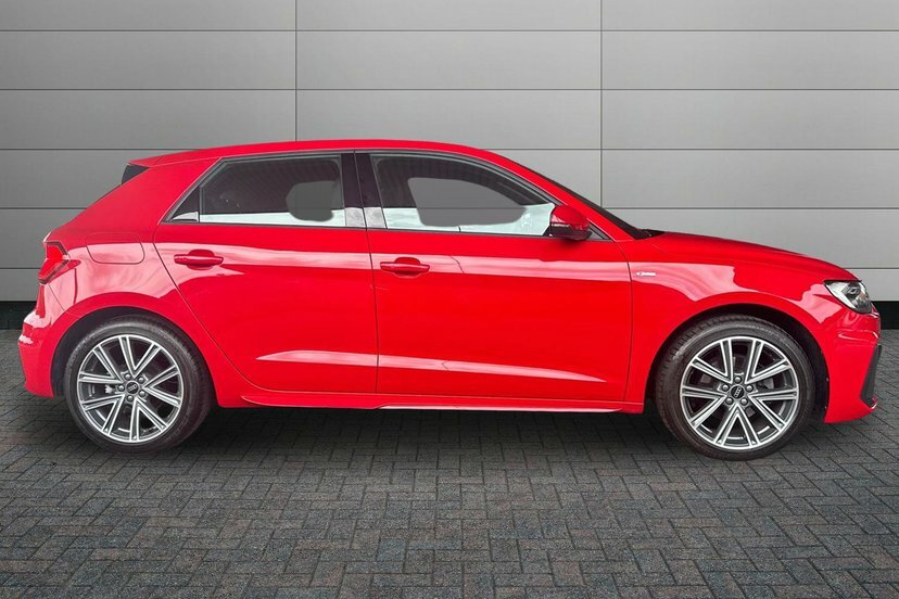 Audi A1 1.0 Tfsi 30 S Line Sportback S Tronic EK24OVC Red #4
