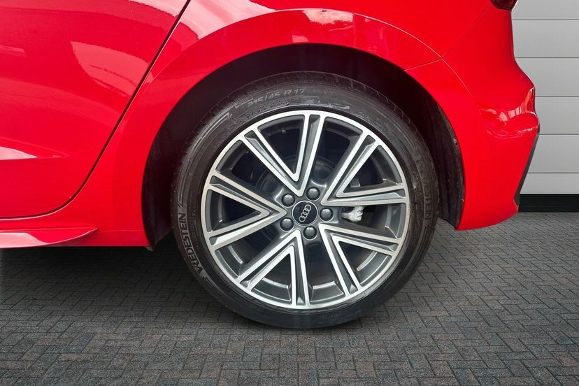 Audi A1 1.0 Tfsi 30 S Line Sportback S Tronic EK24OVC Red #5