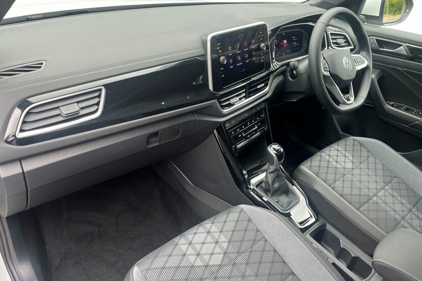 Volkswagen T-Roc 1.5 Tsi R-line Suv 150 Ps MW73ERJ White #2