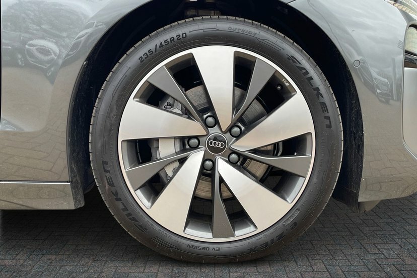 Audi A6 E-tron Sportback 100Kwh S Line Hatchback Quattro MV26EWL Grey #5