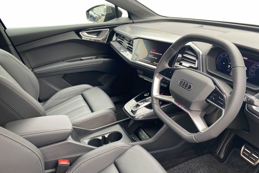 Audi Q4 E Tron 45 Black Edition Suv 82Kwh 286 WO75KPZ Grey #6