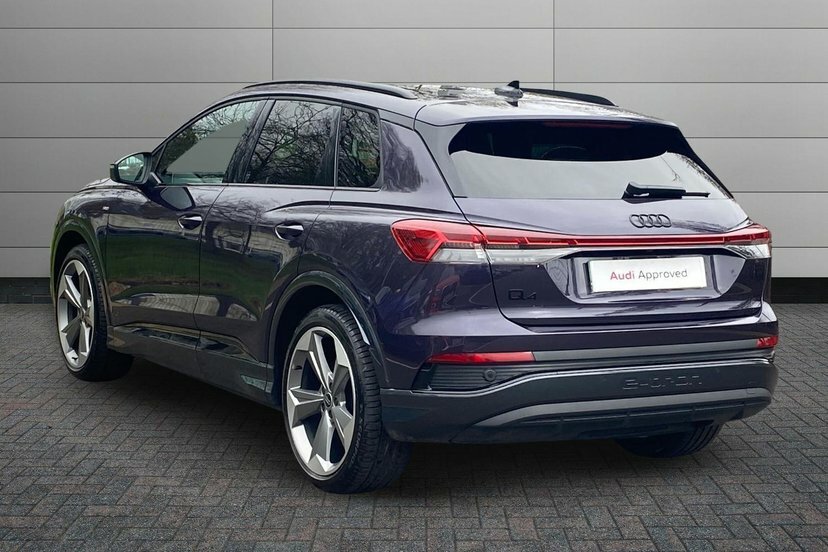 Audi Q4 E Tron 45 Black Edition Suv 82Kwh 286 WO75KPZ Grey #3