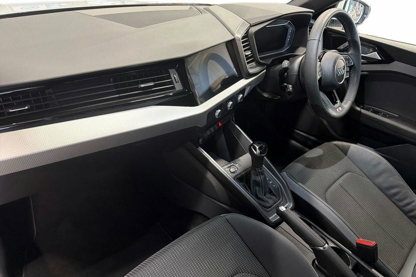 Audi A1 1.5 Tfsi 35 S Line Sportback S Tronic EJ75ZFA White #2