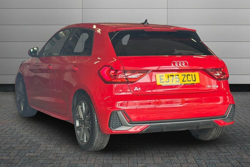 Audi A1 1.5 Tfsi 35 S Line Sportback S Tronic EJ75ZCU Red #3
