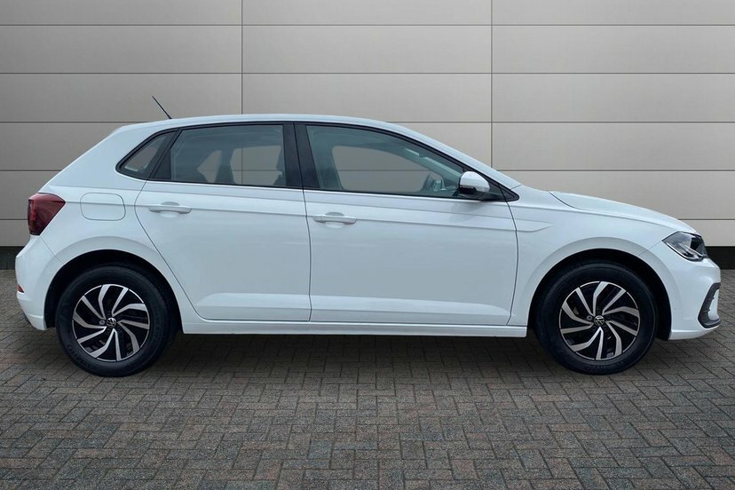 Volkswagen Polo 1.0 Tsi Life Hatchback 95 Ps MC22OTT White #4