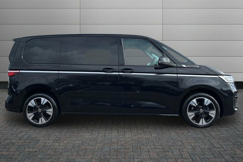 Volkswagen Multivan 2.0 Tdi Style Mpv Dsg 150 Ps KY75OBC Black #4