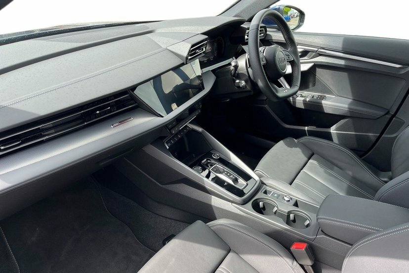 Audi A3 2.0 Tdi 35 S Line Sportback S Tronic 1 Blue #2