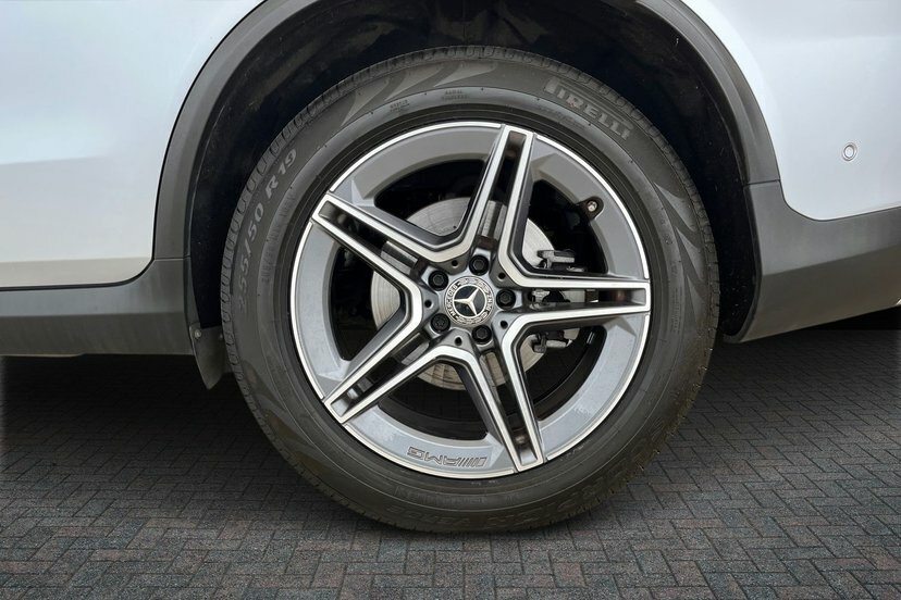 Mercedes-Benz GLC Class Glc 220D 4Matic Amg Line Coupe Silver #4