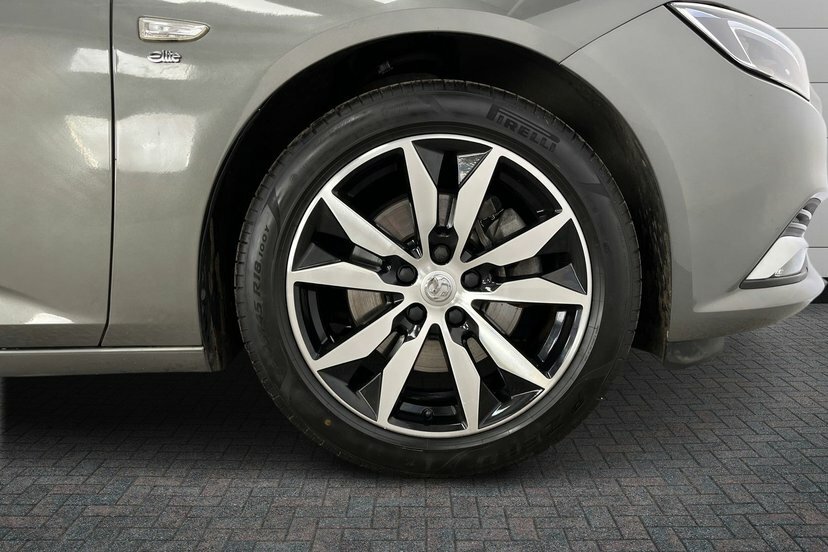 Vauxhall Insignia 1.5I Turbo Elite Nav Sports Tourer Manu GJ18ARZ Grey #5