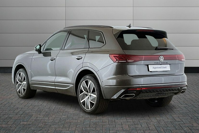 Volkswagen Touareg 3.0 Tdi V6 Black Edition Suv Tiptronic AO75EGJ Grey #3