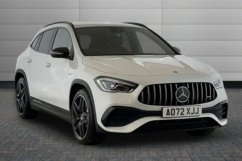 Mercedes-Benz GLA Class 2.0 Gla35 Amg Premium Suv 8G-dct 4Mat White #2