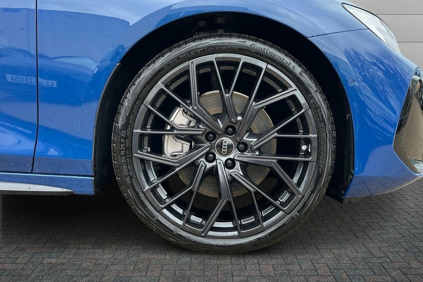 Audi A6 Saloon 2.0 Tdi Launch Edition Plus Saloon S Tr LL75HBZ Blue #5