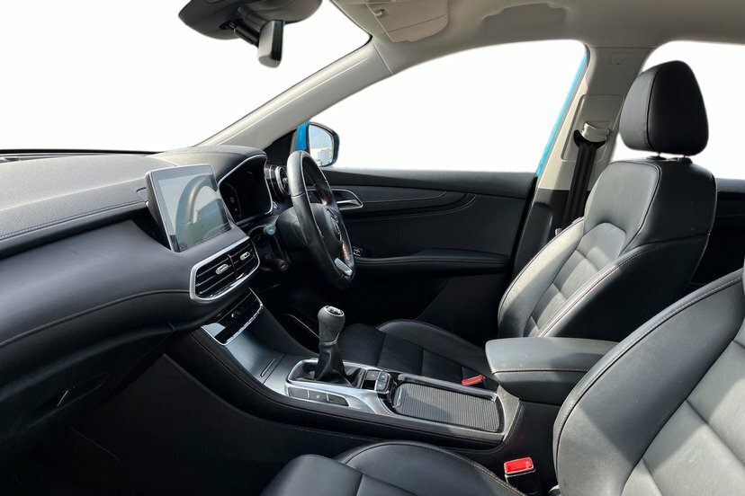 MG HS 1.5 T-gdi Excite LA23TWD #2