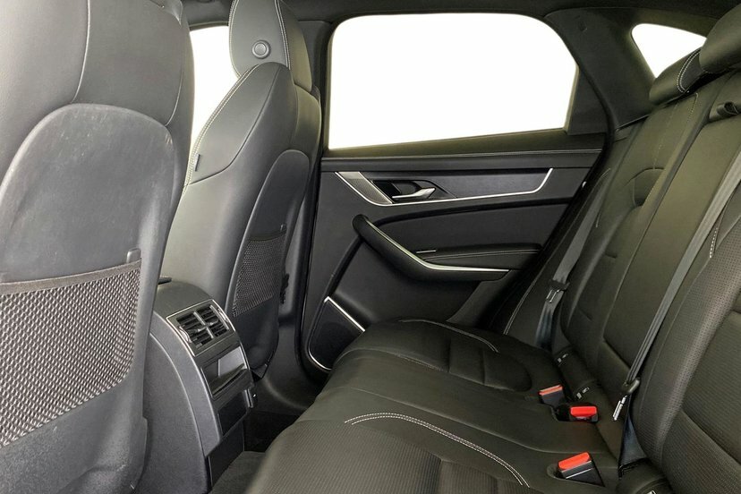 Jaguar F-Pace 2.0 D200 Mhev R-dynamic Black Suv BV72MLO White #4