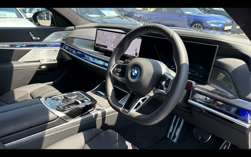 BMW 7 Series M760e Xdrive Blue #6