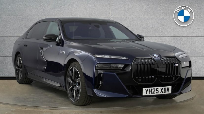 BMW 7 Series M760e Xdrive Blue