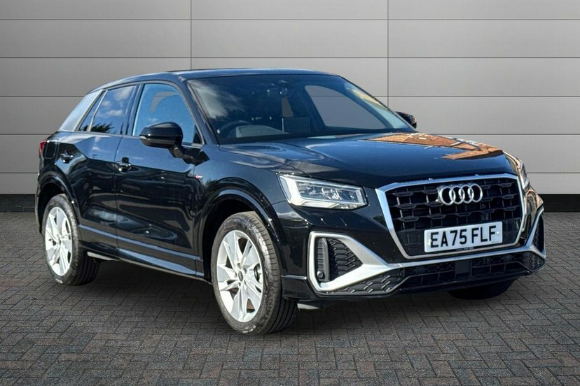 Audi Q2 1.5 Tfsi Cod 35 S Line Suv S Tronic 15 EA75FLF Black #2