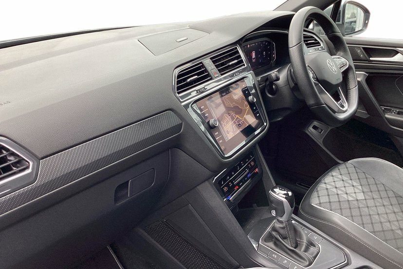 Volkswagen Tiguan Allspace 2.0 Tdi R-line Suv Dsg 150 Ps KP73MEU Silver #2