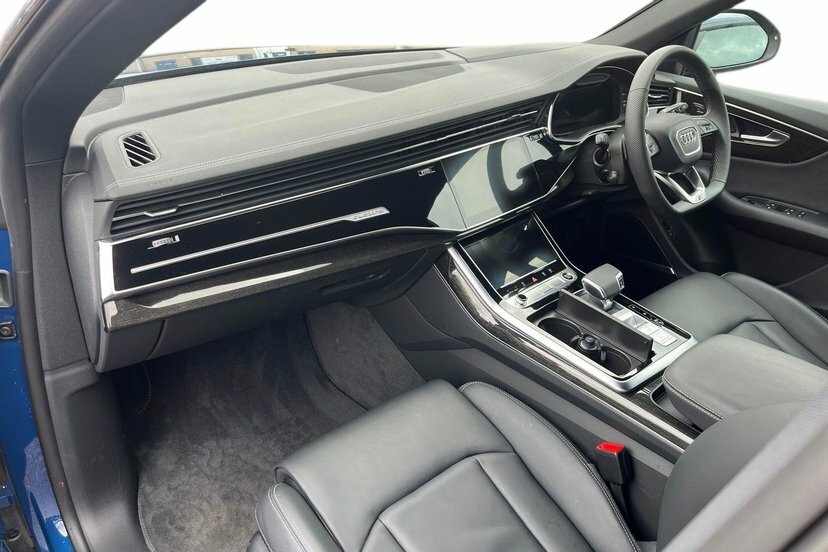 Audi Q8 3.0 Tdi V6 50 Black Edition Suv Tiptron Blue #3
