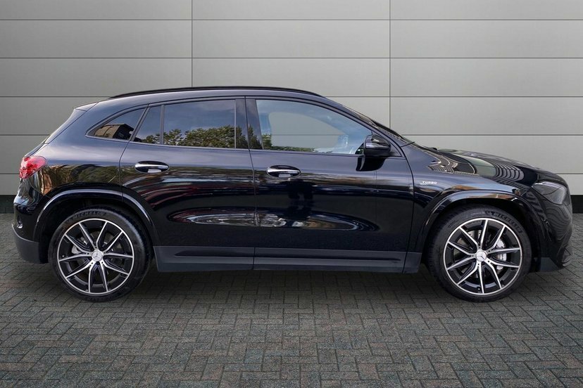Mercedes-Benz GLA Class Gla35 Amg Premium Black #6