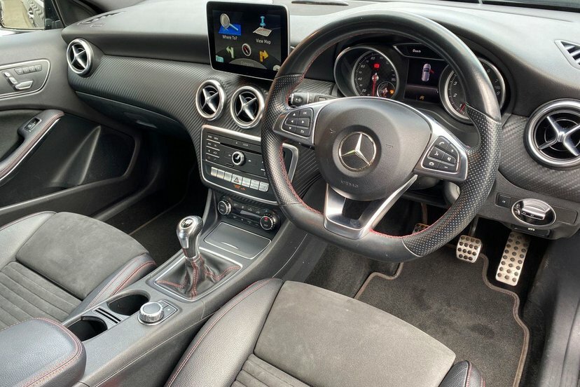Mercedes-Benz A Class 1.6 A160 Amg Line Premium Plus Hatchback Pet FG67ATY Black #5