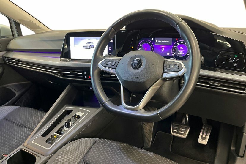 Volkswagen Golf 1.5 Etsi Mhev Active Hatchback Hybrid D AP22VHX Silver #6