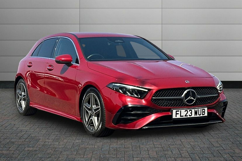 Mercedes-Benz A Class A180 Mhev Amg Line Premium Red