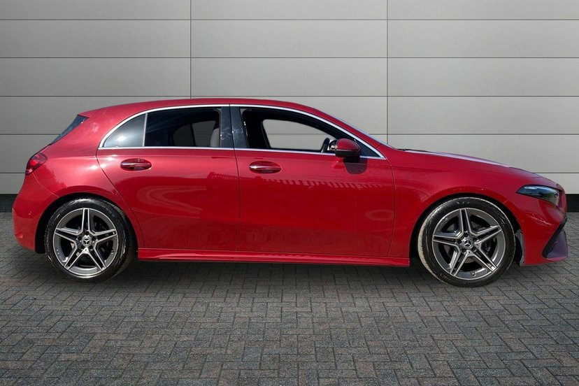 Mercedes-Benz A Class A180 Mhev Amg Line Premium FL23WUB Red #6
