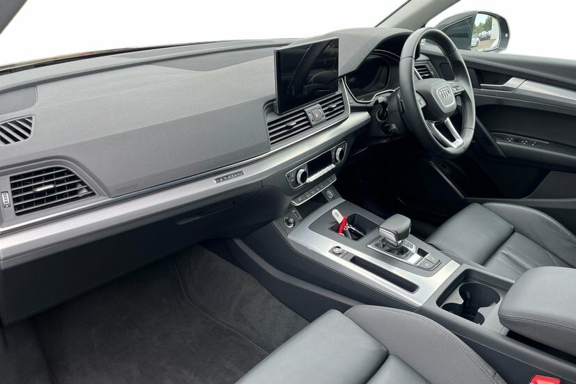 Audi Q5 2.0 Tfsi 45 Sport Suv S Tronic Quattro PN72LTZ Black #2