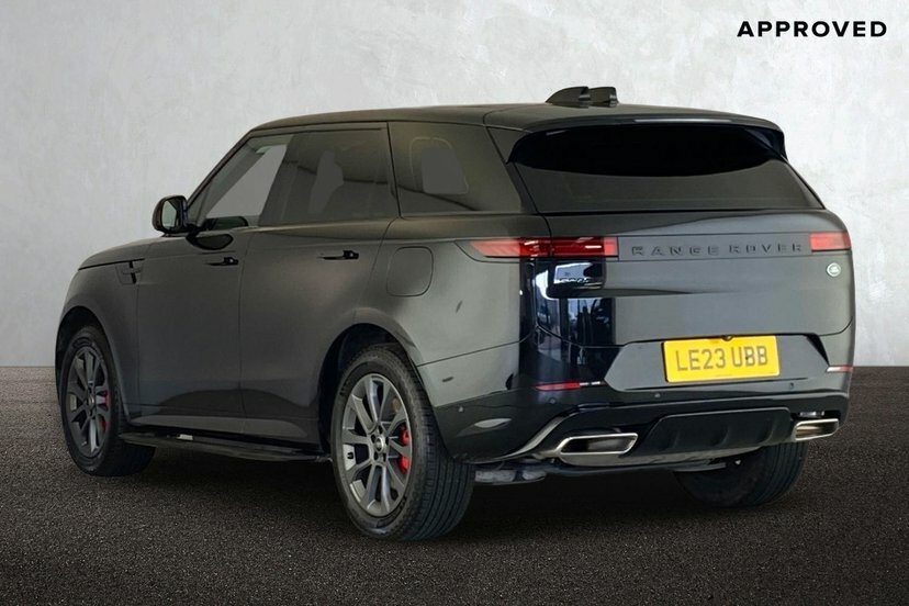 Land Rover Range Rover Sport 3.0 P440e 38.2Kwh Dynamic Se Suv Plug-i LE23UBB Black #2