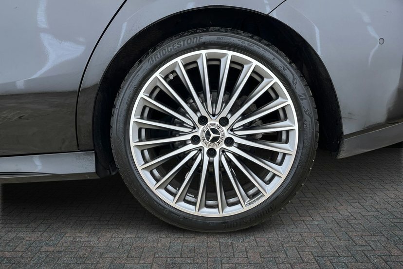 Mercedes-Benz CLA Class Cla180h Mhev Amg Line Premium Coupe KT25LPX Black #4