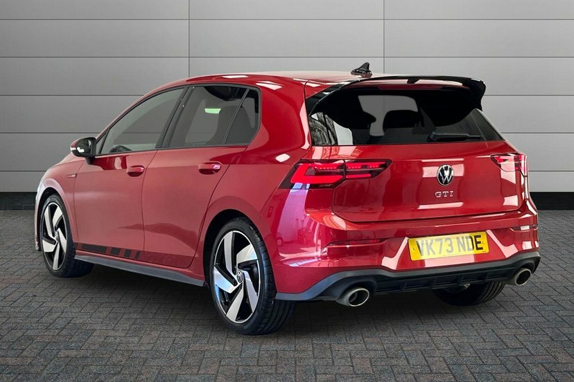 Volkswagen Golf 2.0 Tsi Gti Clubsport Hatchback Dsg 30 VK73NDE Red #3
