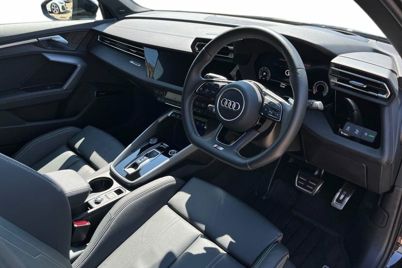 Audi A3 2.0 Tdi 35 Black Edition Sportback S Tr Black #6