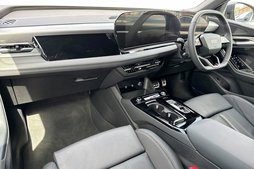 Audi Q6 E-Tron 83Kwh S Line Sportback 252 Ps Grey #2