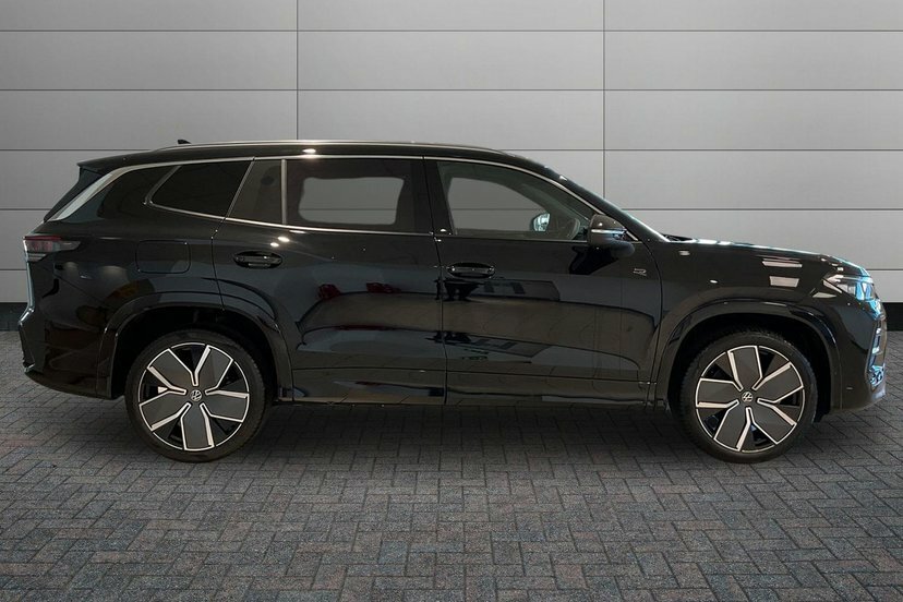 Volkswagen Tayron 1.5 Etsi Mhev R-line Suv Hybrid Dsg 15 EY26ZZJ Black #4