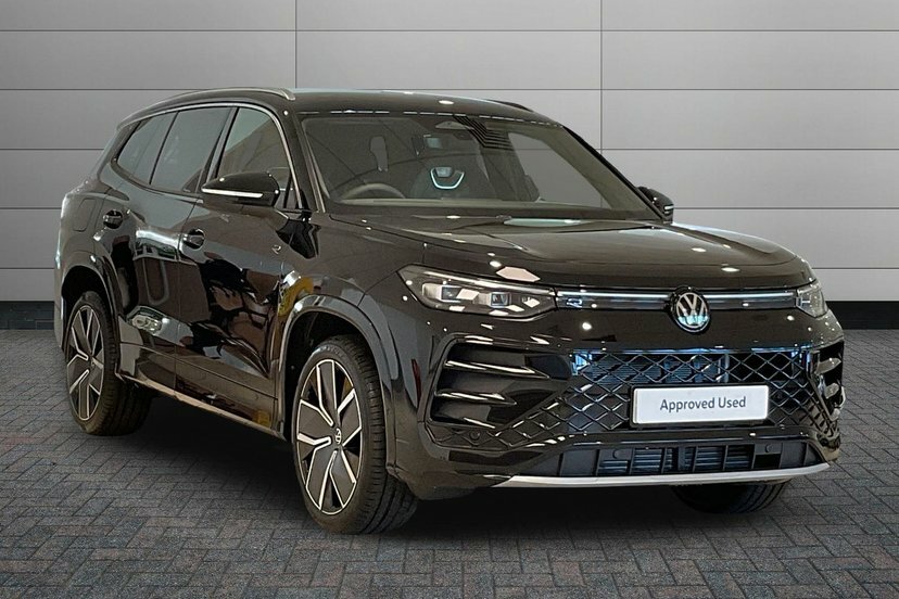 Volkswagen Tayron 1.5 Etsi Mhev R-line Suv Hybrid Dsg 15 Black