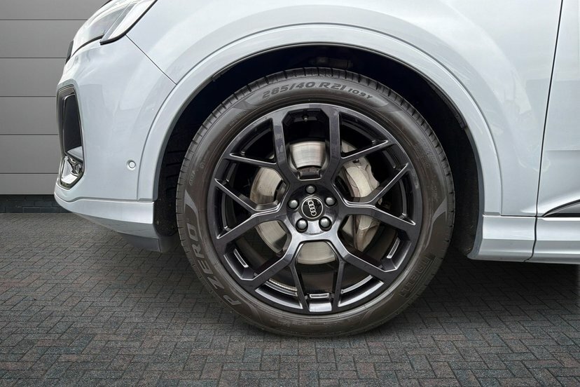 Audi Q7 3.0 Tdi V6 45 Black Edition Suv Tiptron Silver #5