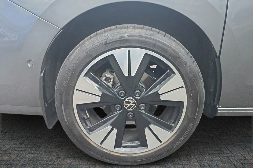 Volkswagen Multivan 2.0 Tdi Style Long Mpv Dsg 150 Ps AF26VXM Grey #5