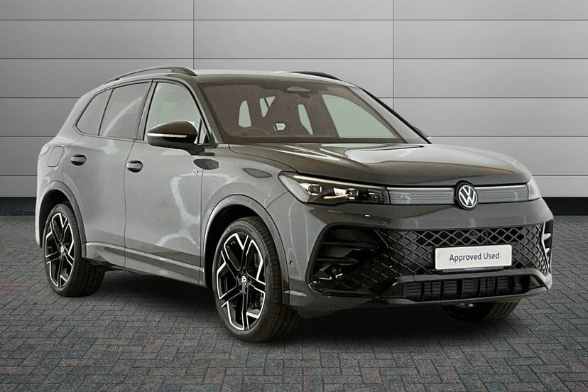 Volkswagen Tiguan 1.5 Etsi Mhev R-line Suv Hybrid Dsg 15 Grey
