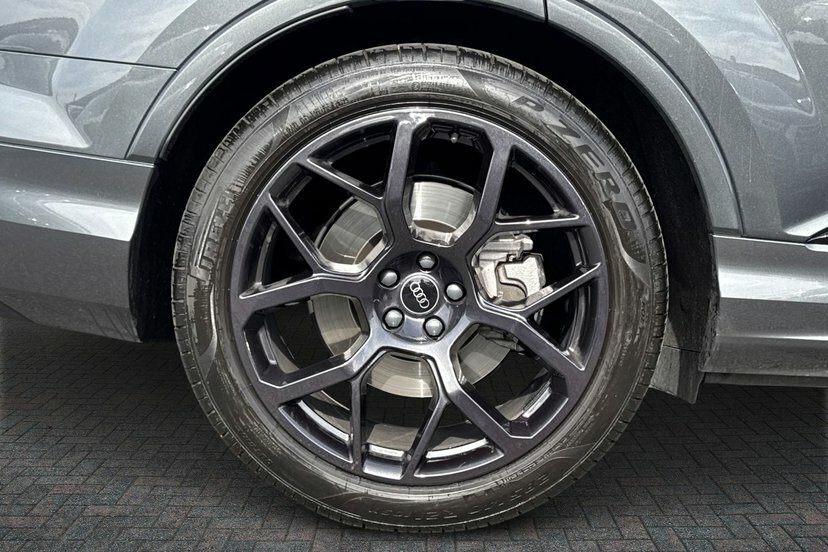 Audi Q7 3.0 Tdi V6 Black Edition Suv Tiptronic EF75VOH Grey #5